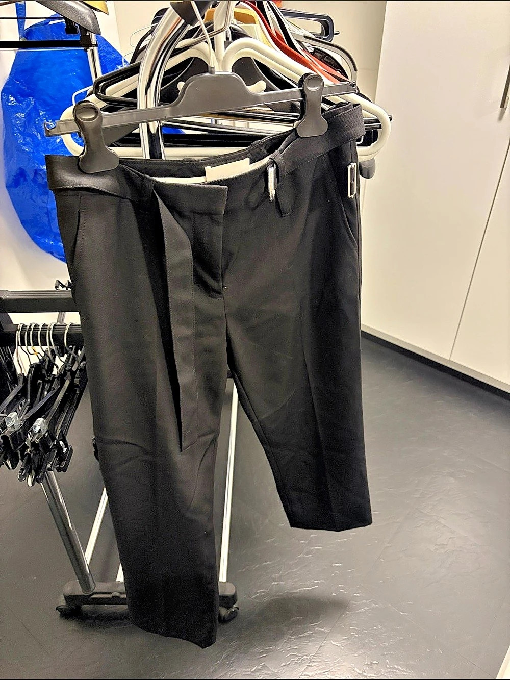 3.1 Phillip Lim Women’s Black Trousers Size 4 will